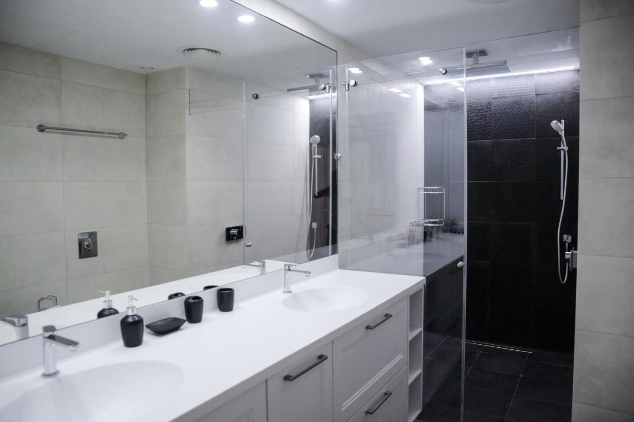 Yalarent Midtown Towers Tlv Appartement Tel Aviv Buitenkant foto