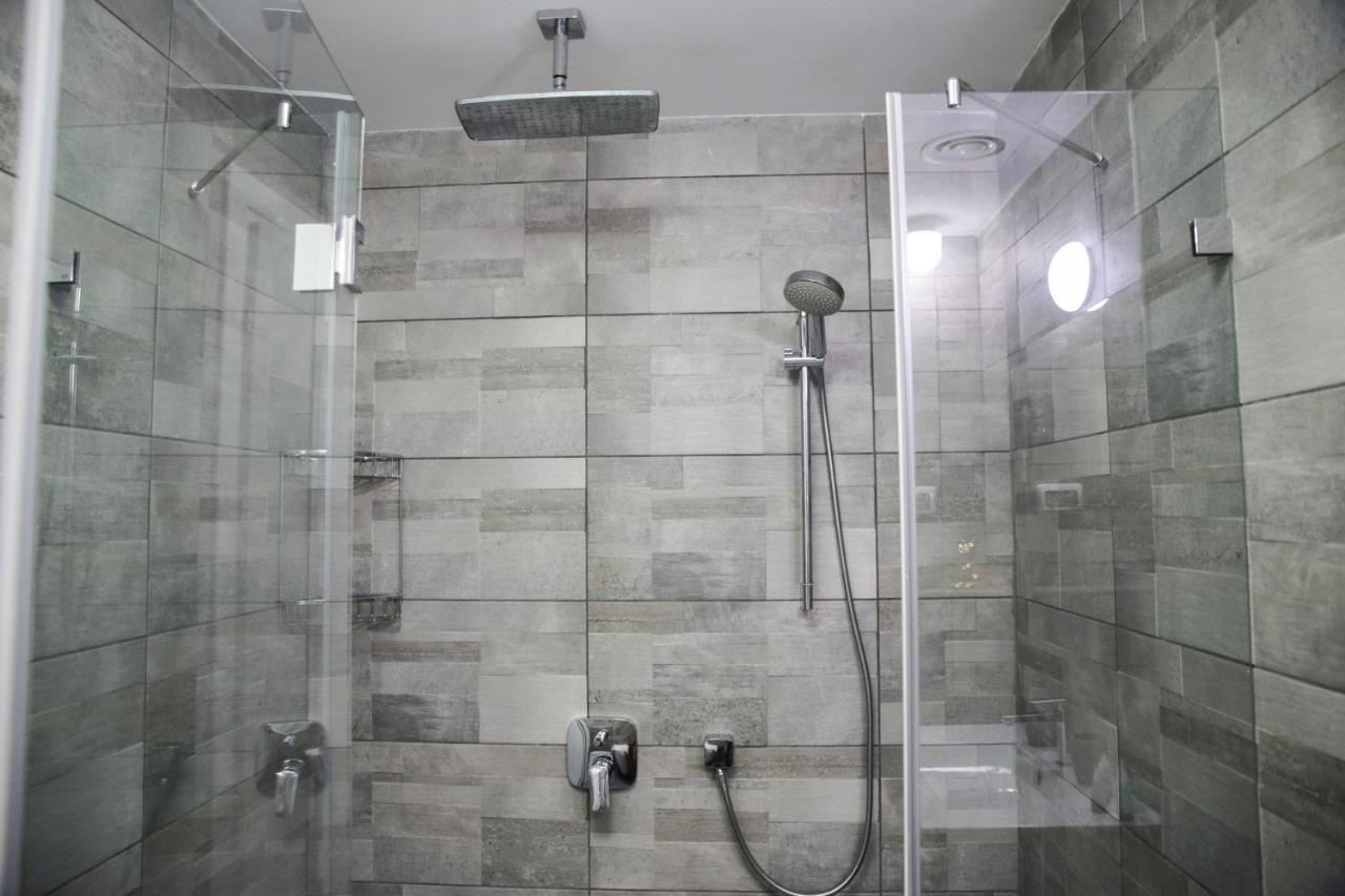 Yalarent Midtown Towers Tlv Appartement Tel Aviv Buitenkant foto
